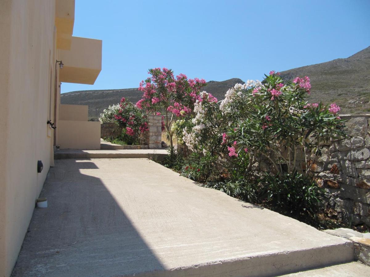 Eugenia travasarou sea view appartments Diakofti Exterior foto